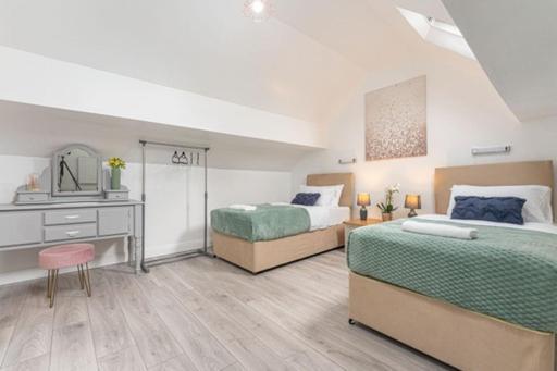 Walsgrave Road Apartment - 5 Beds - Free Parking & Wi-Fi Coventry Luaran gambar